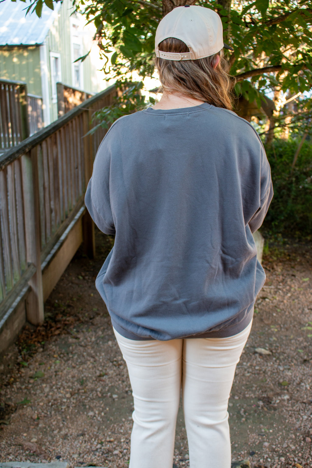 TEQUILA COUNTRY SWEATSHIRT - THE MNRCH