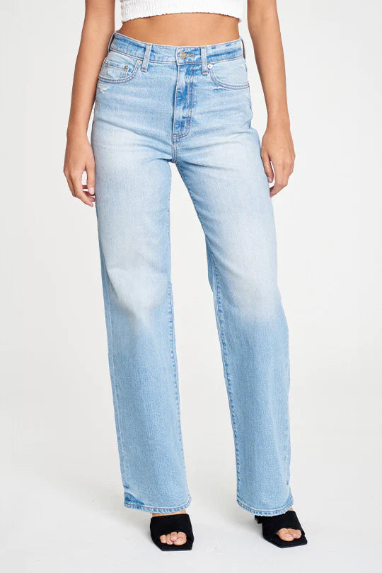 OFF-DUTY HIGH RISE JEANS - THE MNRCH